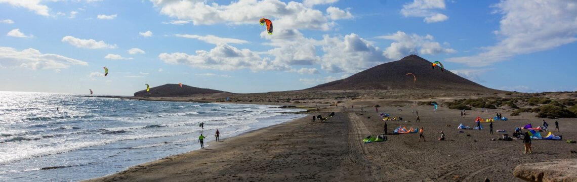 El Medano: Pełne życia, nadmorskie miasto skupione na surfingu na Teneryfie