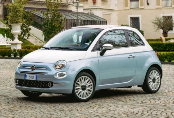 Fiat 500 (Manualna, 1.2 l, 4 miejsca)
